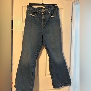 Good American Flare Jeans